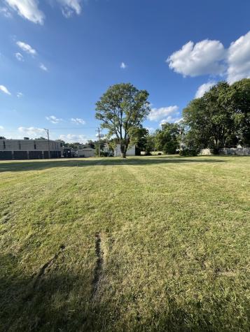 1075 East Merchant Street Kankakee IL 60901