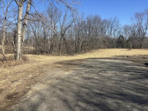 1542 Key Court Varna IL 61375
