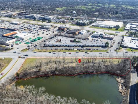 1S628 Oakbrook Lake Oak Brook IL 60181