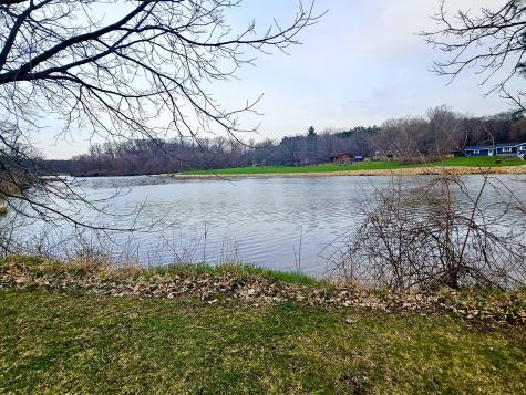 701 Woodland Drive Dixon IL 61021