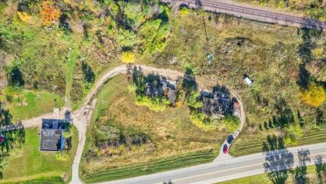 9130 Us Highway 20 Garden Prairie IL 61038