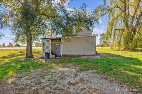 9130 Us Highway 20 Garden Prairie IL 61038