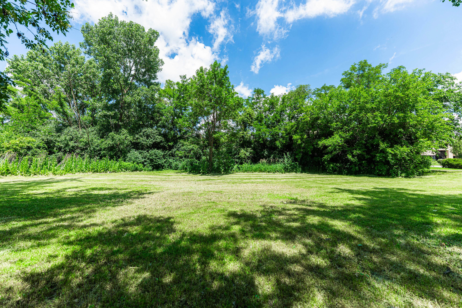 250 Street Regis Lombard IL 60148
