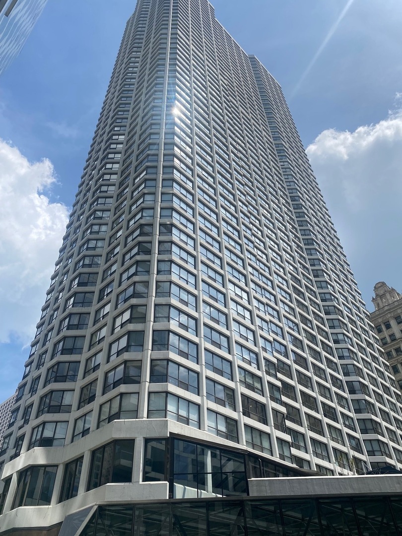 405 North Wabash Avenue Chicago IL 60611