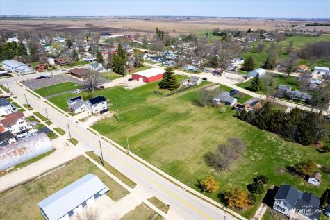 237 Peru Street Paw Paw IL 61353