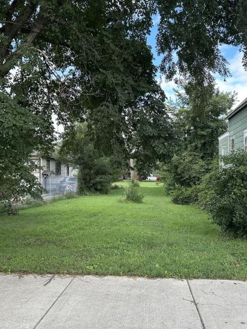 13431 South Houston Avenue Chicago IL 60633