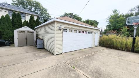 742 North Marion Street Oak Park IL 60302