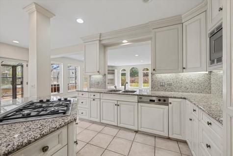 396 Sheridan Road Glencoe IL 60022