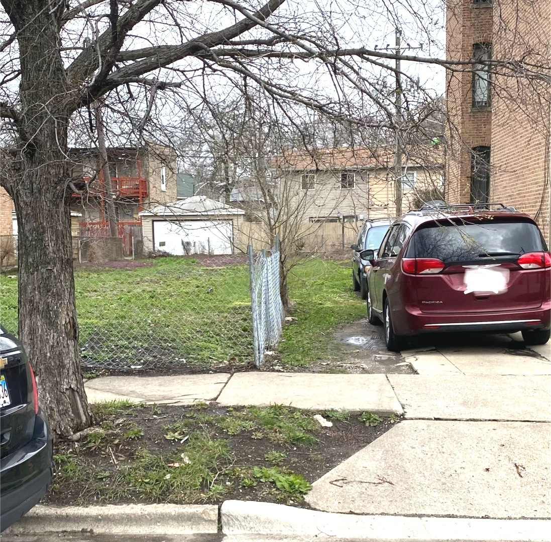 730 East 95th Street Chicago IL 60619