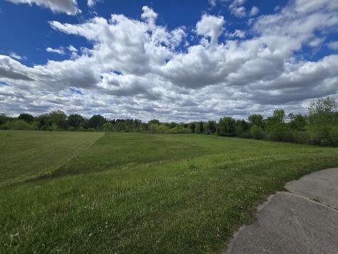 809 Indian Woodstock IL 60098