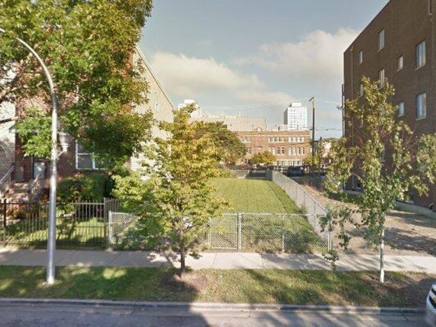 3529 South Prairie Avenue Chicago IL 60653