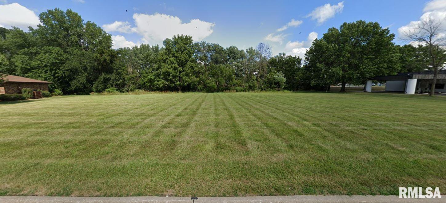 2110 47TH Street Moline IL 61265