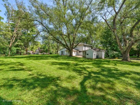 5107 North Arlington Heights Road Long Grove IL 60047