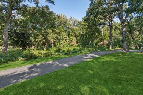 25 W 500 Royce Road Naperville IL 60565