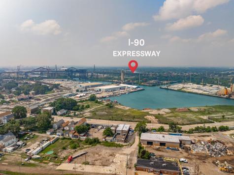 9375 South Ewing Avenue Chicago IL 60617