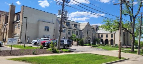 424 Forest Avenue Glen Ellyn IL 60137