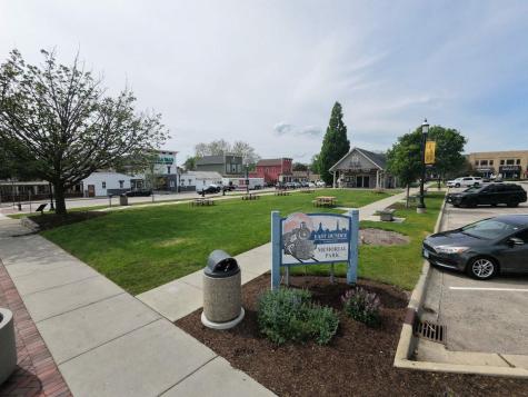 406 Barrington Avenue East Dundee IL 60118