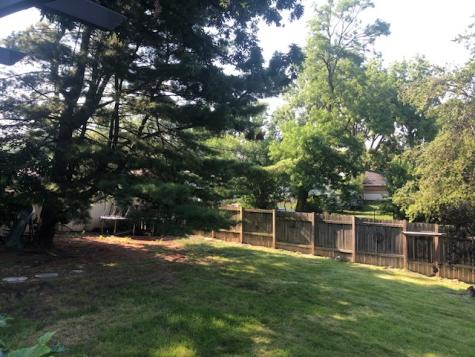 9300 South 83rd Avenue Hickory Hills IL 60457