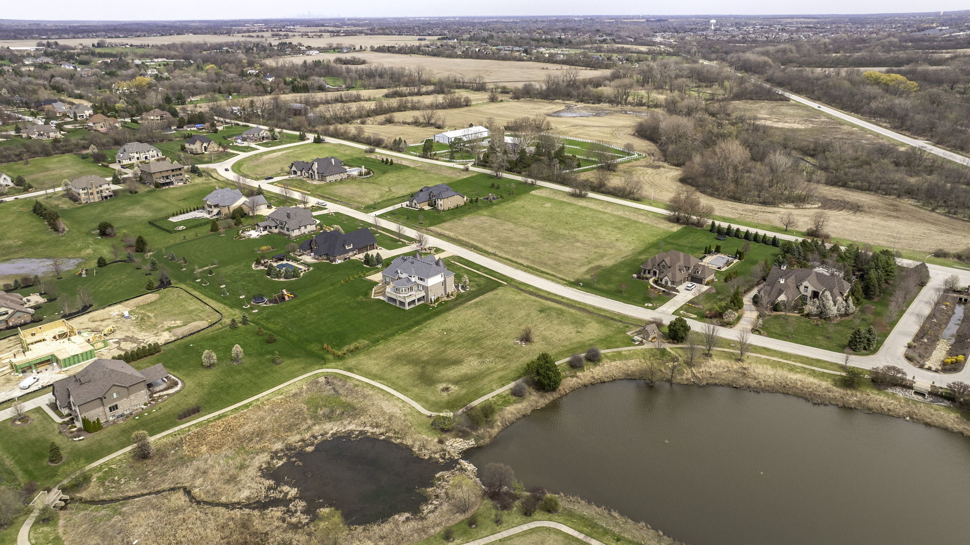 18490 South Pineprairie Drive Mokena IL 60448