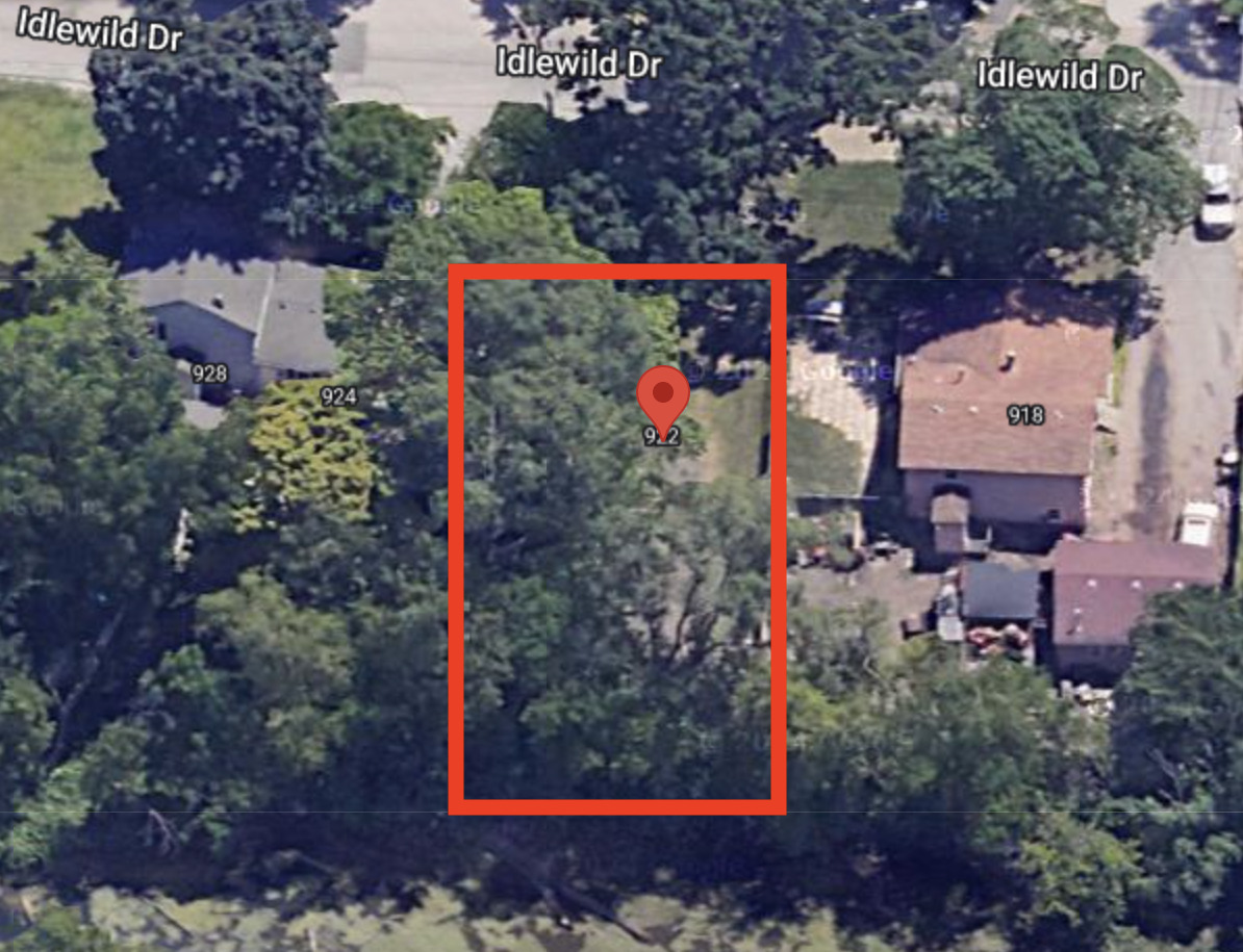 922 Idlewild Drive Round Lake Beach IL 60073