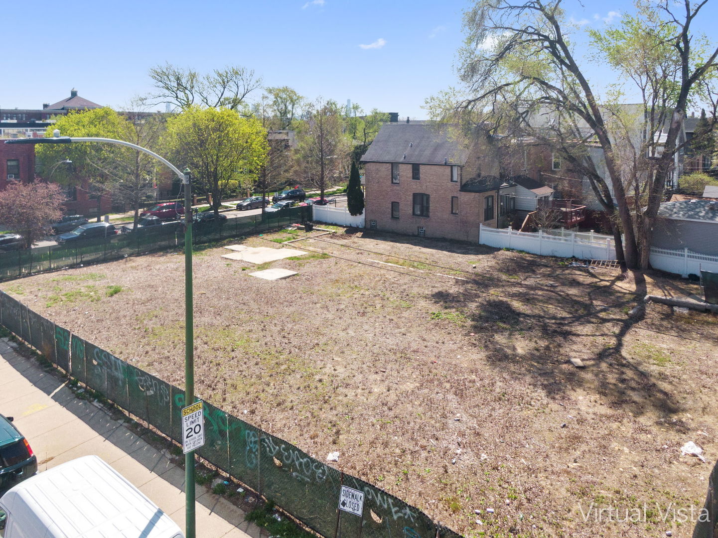 2758 North Mozart Street Chicago IL 60647