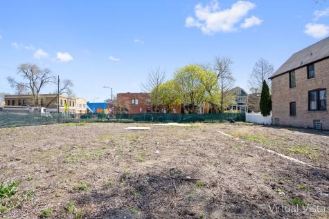 2758 North Mozart Street Chicago IL 60647