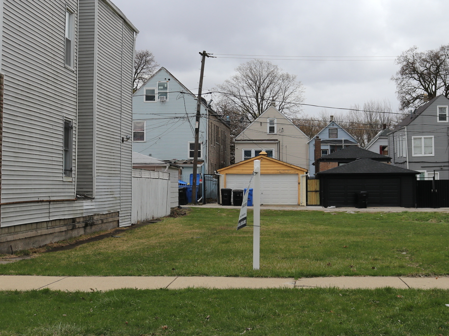 5244 South Honore Street Chicago IL 60609