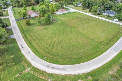 132 Comanche Trail Loda IL 60948
