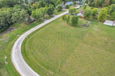 132 Comanche Trail Loda IL 60948