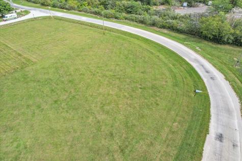 132 Comanche Trail Loda IL 60948
