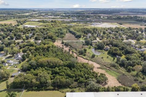 206 40 Street East Moline IL 61244