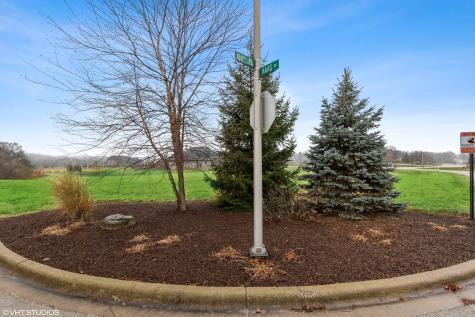 18345 South Pineprairie Drive Mokena IL 60448
