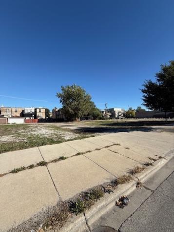2906 West Madison Street Chicago IL 60612