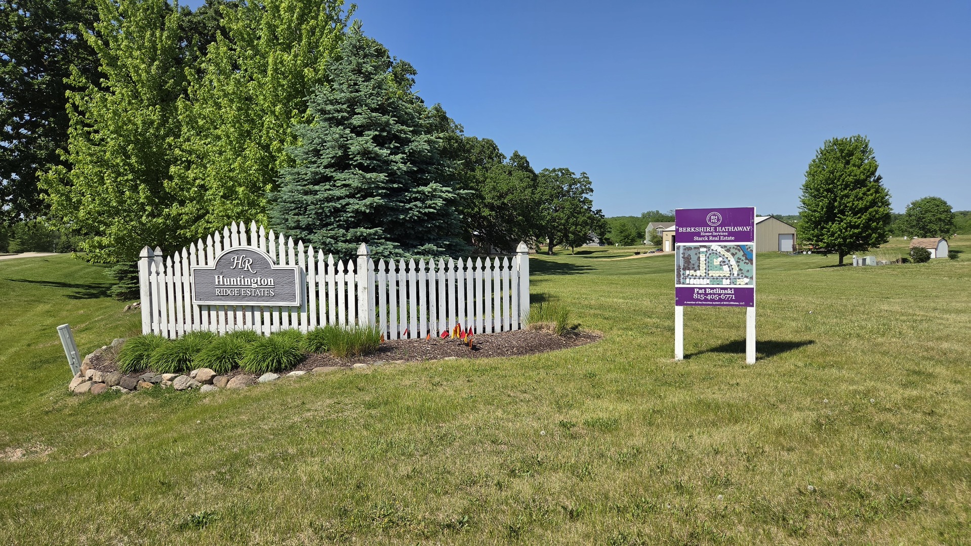 2002 Hillsboro Lane Harvard IL 60033