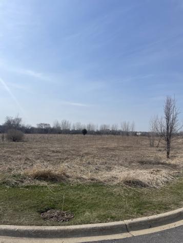 1055 East Grand Avenue Lindenhurst IL 60046