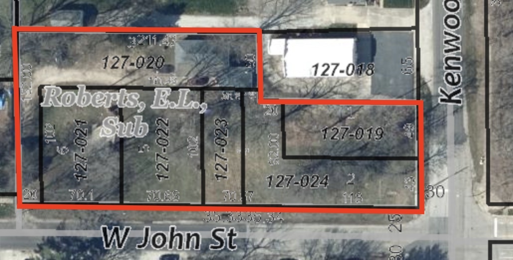 2404 West John Street Champaign IL 61821