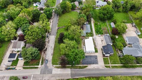 2404 West John Street Champaign IL 61821