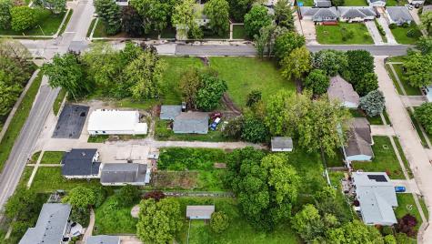 2404 West John Street Champaign IL 61821