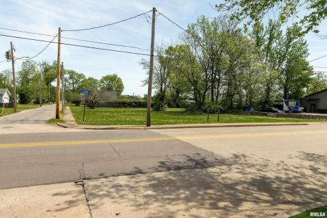 107 North Carbon Street Marion IL 62959