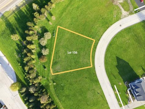 201 Whittemore Drive Sycamore IL 60178