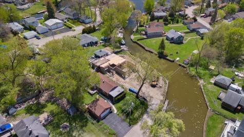 39457 North Forest Avenue Antioch IL 60002