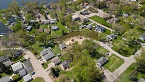 39457 North Forest Avenue Antioch IL 60002