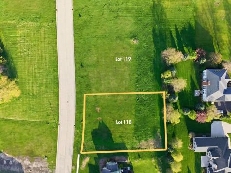 232 Whittemore Drive Sycamore IL 60178