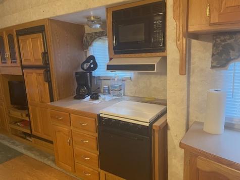 21/6 Woodhaven Sublette IL 61367