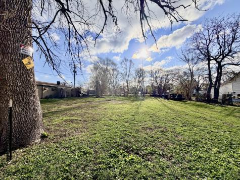 207 South Sterling Street Streator IL 61364