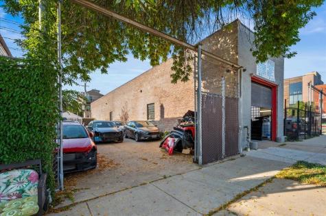 629 North Ashland Avenue Chicago IL 60622