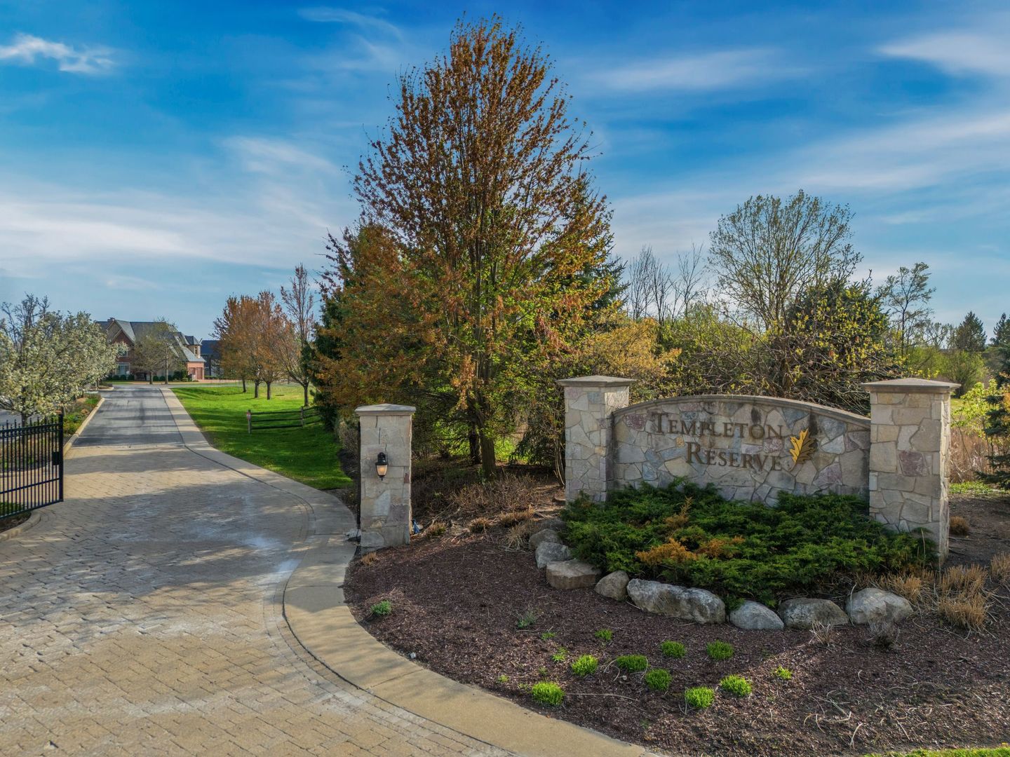 15 Templeton Drive Oak Brook IL 60523