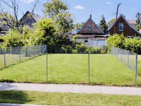 1330 South Oakley Avenue Chicago IL 60608