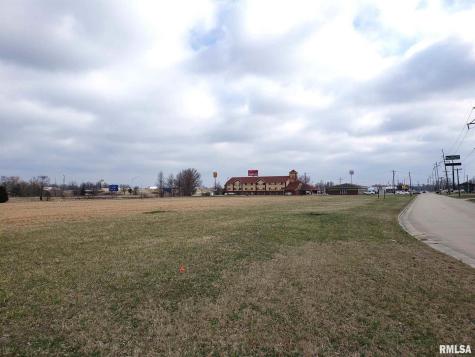 130 North Hotze Road Salem IL 62881