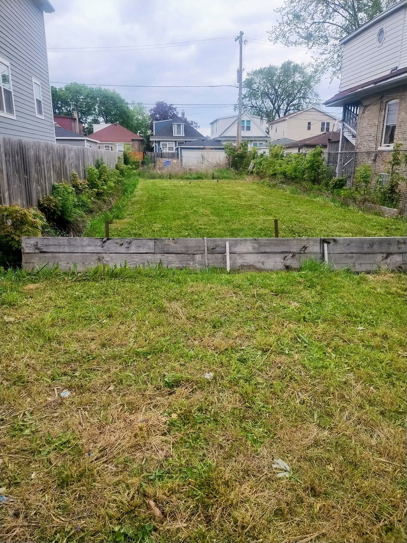 4848 West Potomac Avenue Chicago IL 60651